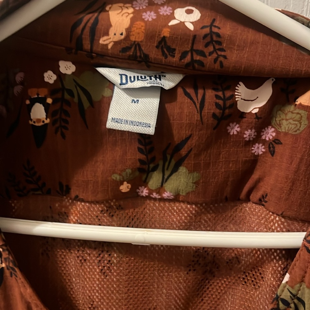 DULUTH TRADING Women's Heirloom Gardening Vest gnomes medium - Picture 2 of 4